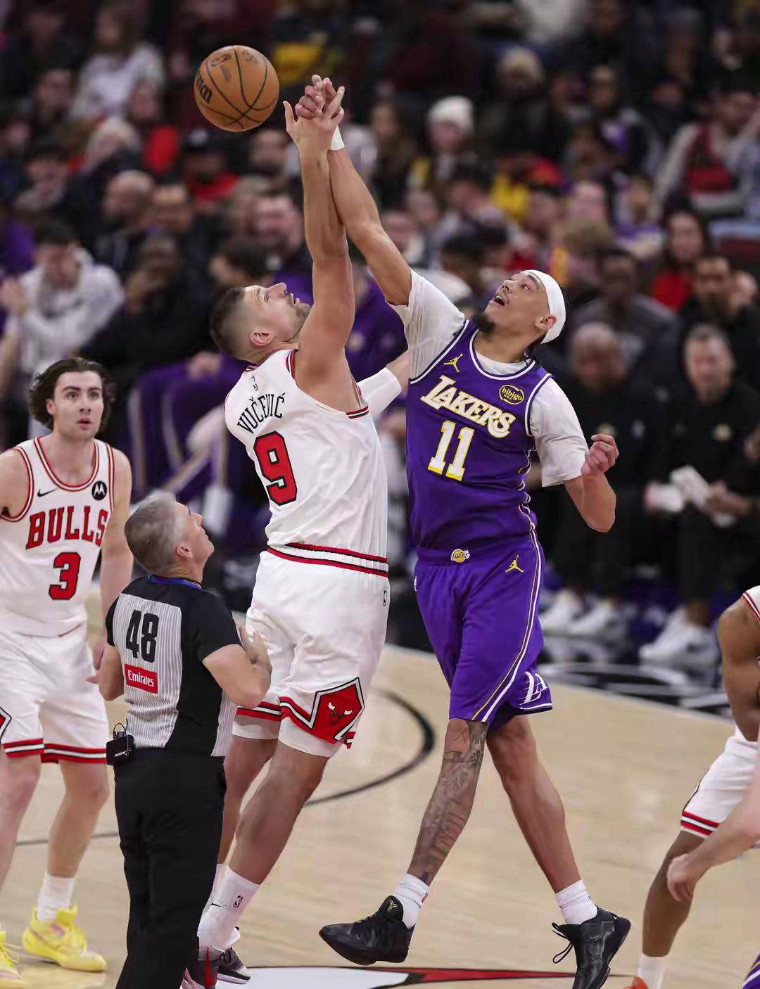 kaiyun官方网站-东契奇在湖人的第一场球